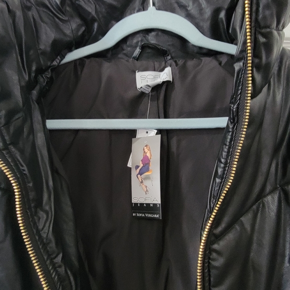 Sofia Jeans by S VERGARA Women's  Chevron stitched  puffer jacket /Black - Picture 9 of 10